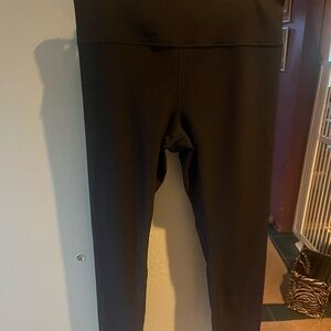 Athleta women’s black XL High-Waisted Black Ribbed Leggings